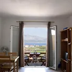 In With Seaview, Balcony, Wifi, Washing Machine *
